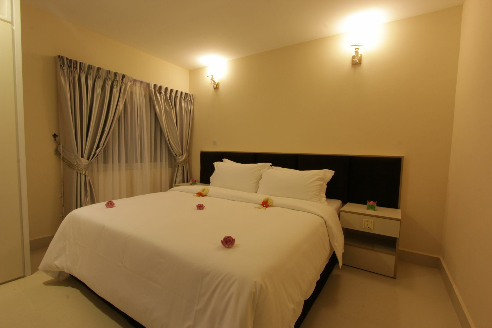 Yazhou Foryou Hotel Phnom Penh Exterior foto